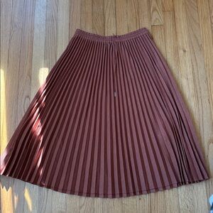 Lafayette 148 New York A-Line Pleated Skirt in Warm Brown